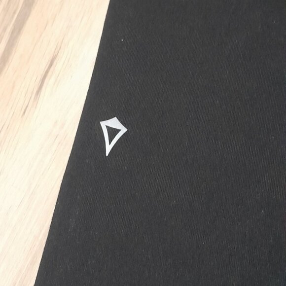 Girl's ivivva by Lululemon leggings - Picture 1 of 4